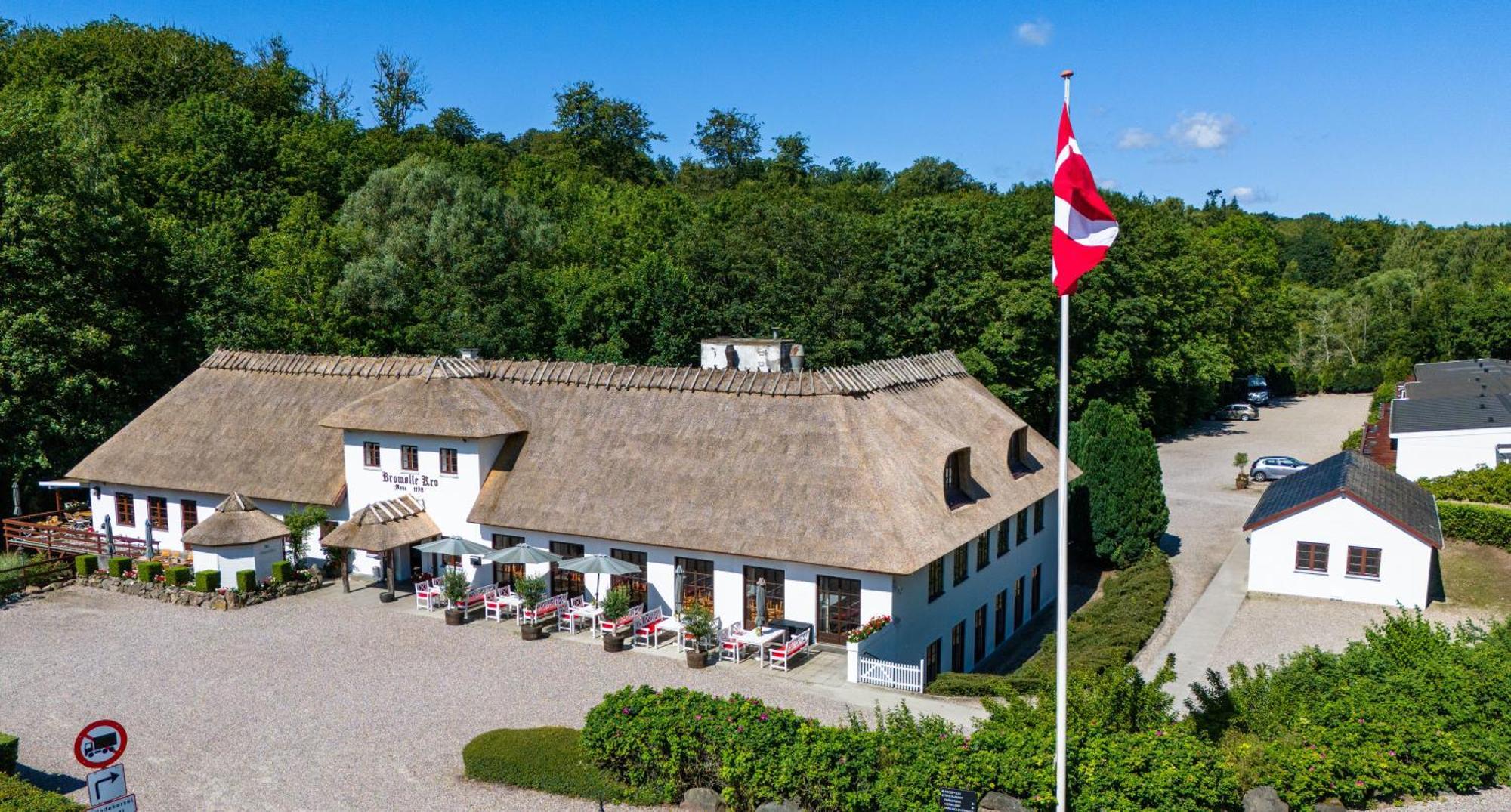 Bromolle Kro Jyderup Buitenkant foto